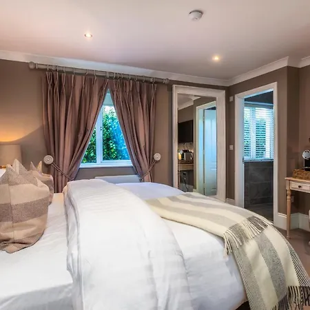 The At Cunningham's - Adults Only 4*