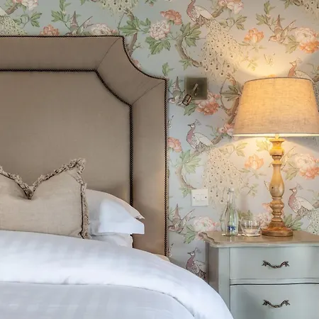 The At Cunningham's - Adults Only 4*