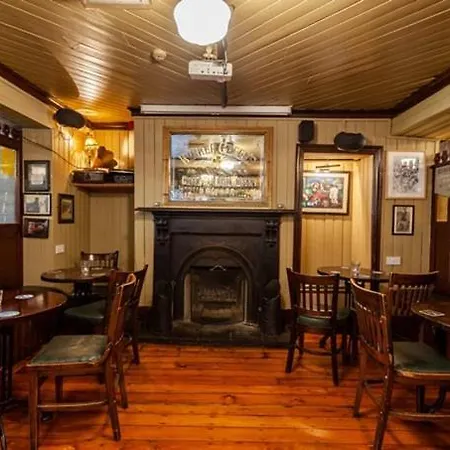 The At Cunningham's - Adults Only Guest house *