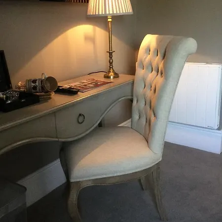 بيت ضيافة The At Cunningham's - Adults Only