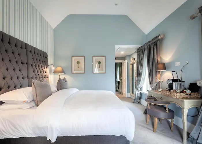 Πανσιόν The At Cunningham's - Adults Only 4*