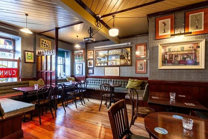 The At Cunningham's - Adults Only كيلدير