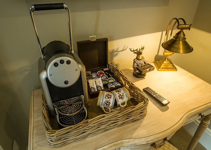 The At Cunningham's - Adults Only 4* Kildare